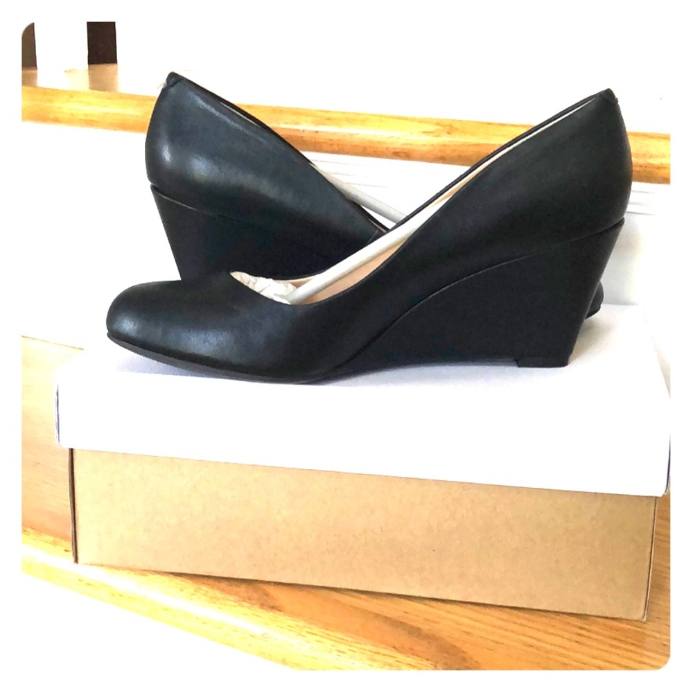 NEW Jessica Simpson Sampson Wedge